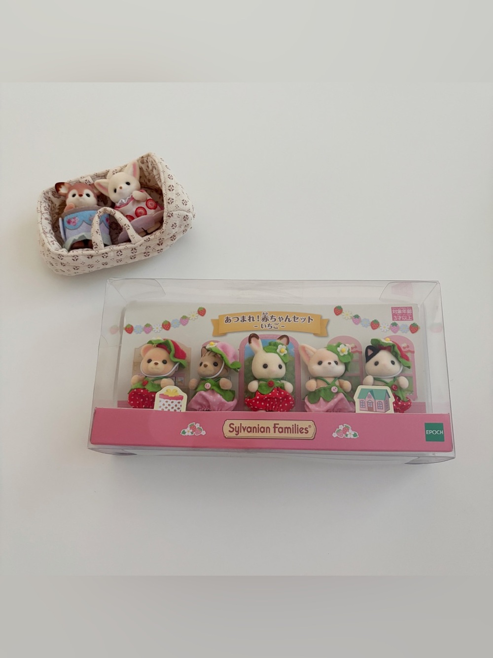 Sylvanian Families Baby Strawberry Babies Set Calico Critters